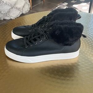 Koolaburra Sherpa shoes